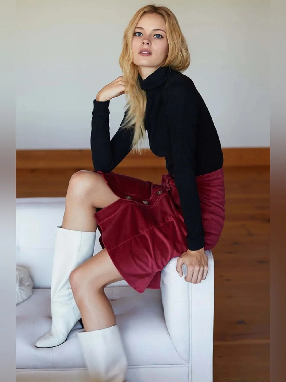 Emerson Fry Margot Button Front A line Red Velvet Skirt Size XS NWT